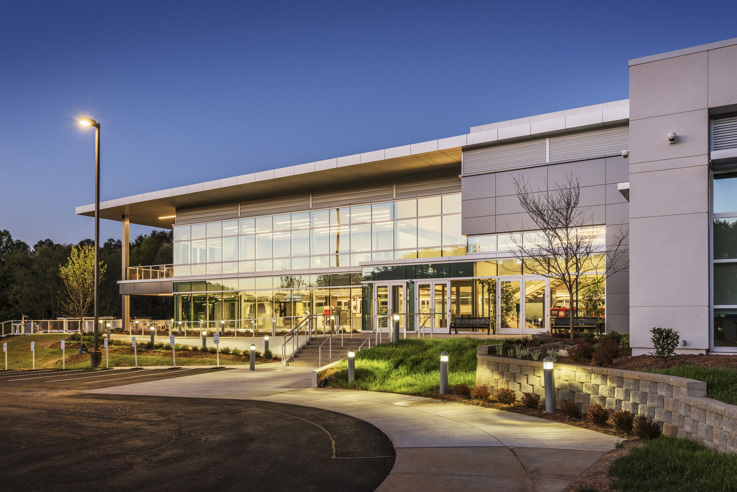 Ingersoll Rand Building B – Mooresville Glass